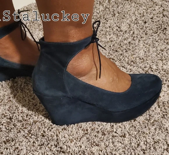 Cordani Suede Round Toe Wedge Heel Size 10/41 - Picture 5 of 12